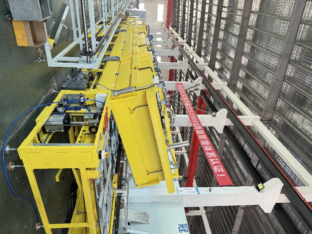 工業隧道爐深度解析：冠頂設備以創新技術驅動高效連續式生產